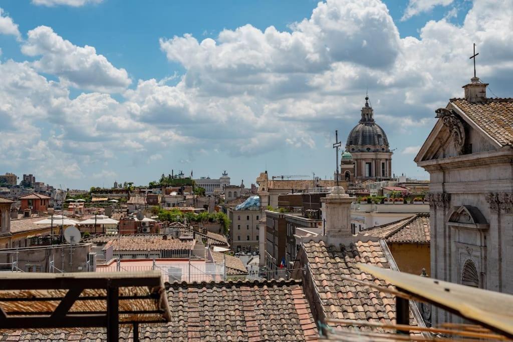 Apartment Sky Domus Historic Center Penthouse With Jacuzzi *