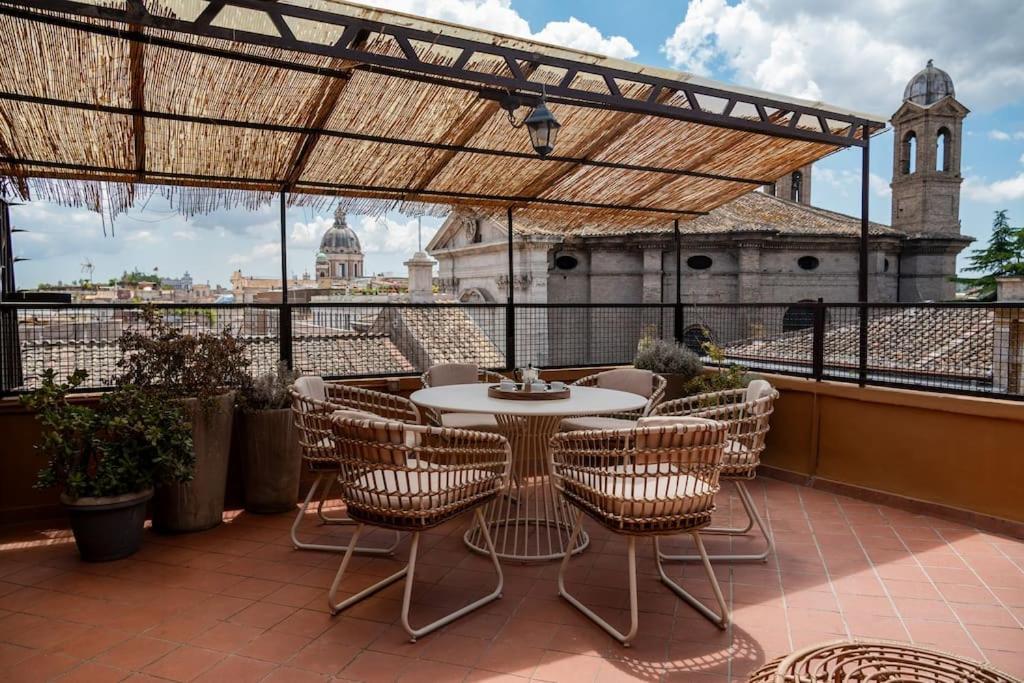 Sky Domus Historic Center Penthouse With Jacuzzi Apartment