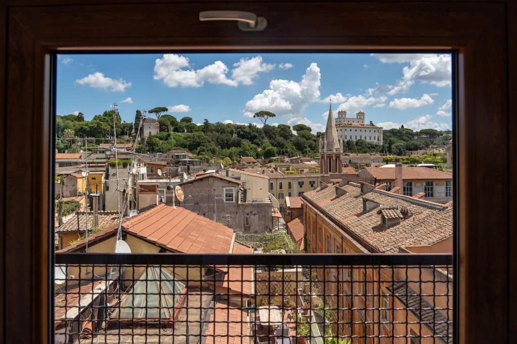 Sky Domus Historic Center Penthouse With Jacuzzi Rom